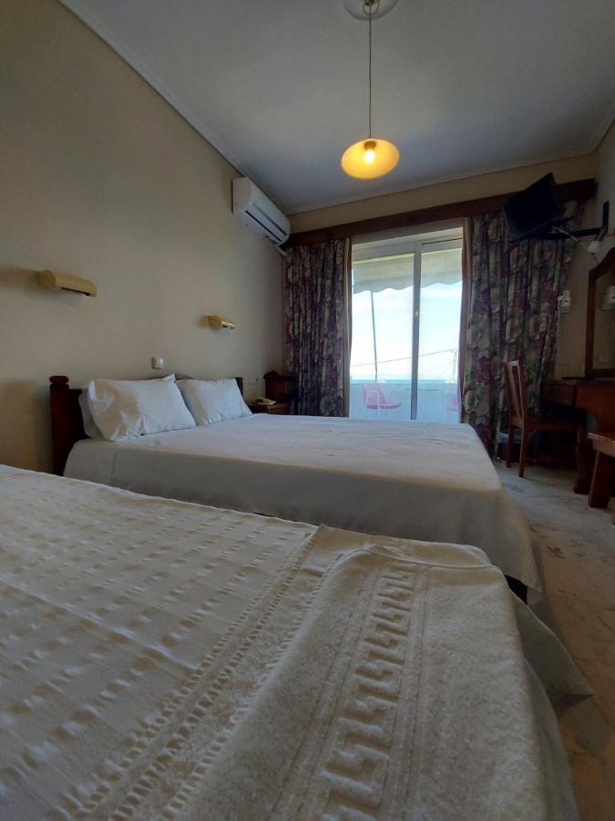 Batis Hotel Livanátai المظهر الخارجي الصورة