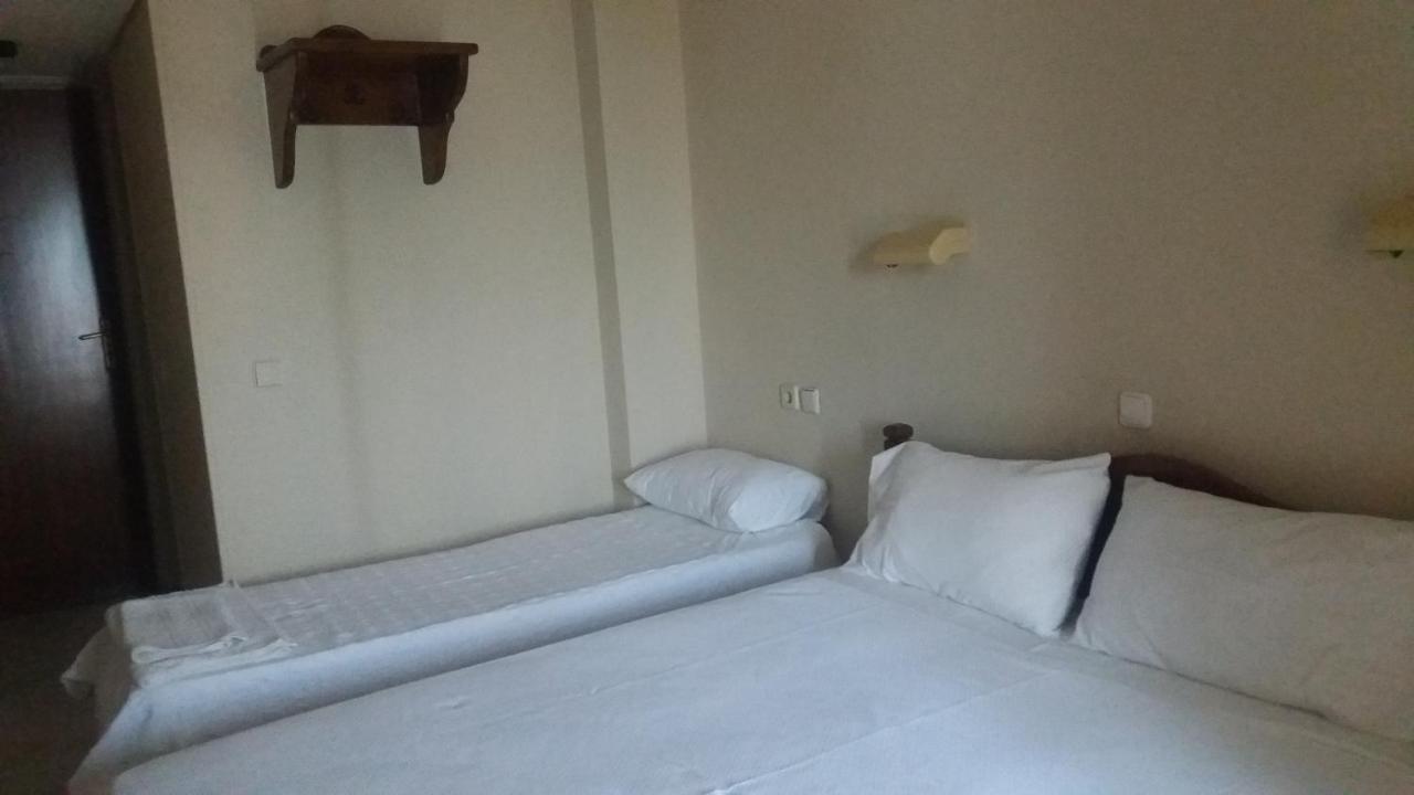 Batis Hotel Livanátai المظهر الخارجي الصورة