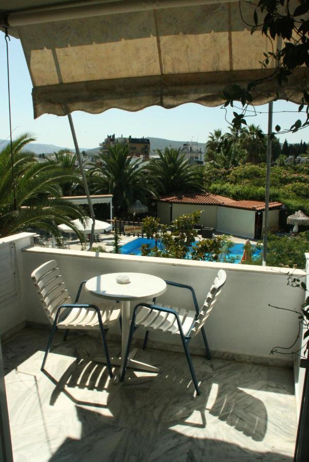 Batis Hotel Livanátai المظهر الخارجي الصورة